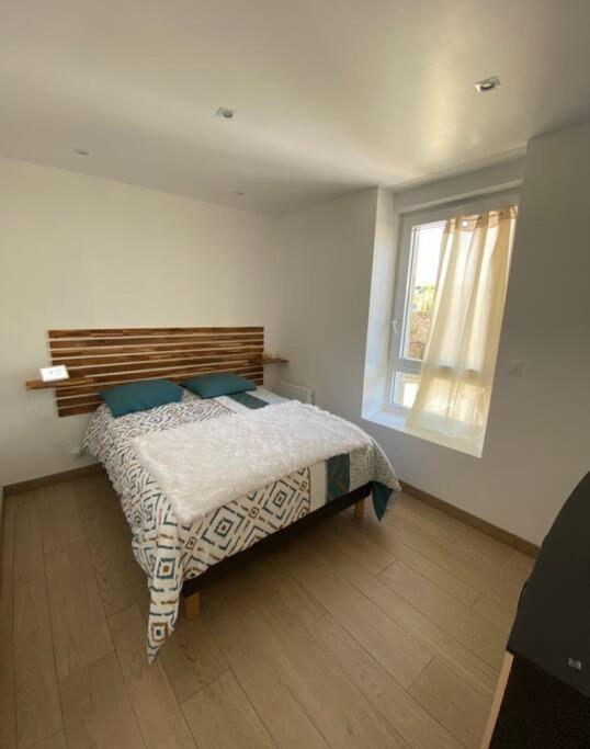 Appartement Avec Terrasse 坎佩尔 外观 照片