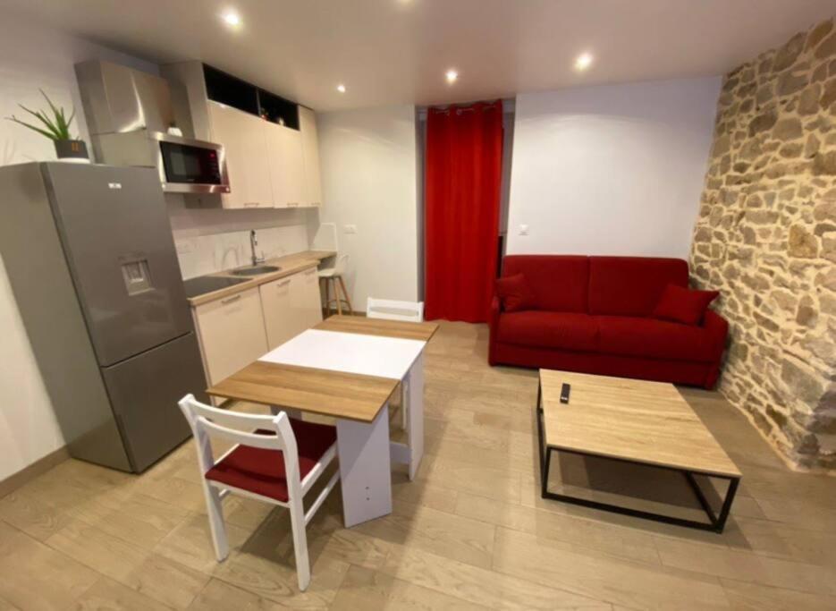 Appartement Avec Terrasse 坎佩尔 外观 照片